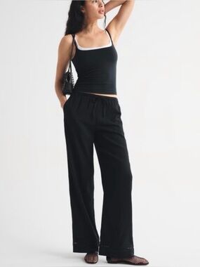 Wide-Leg Black Lounge Pants